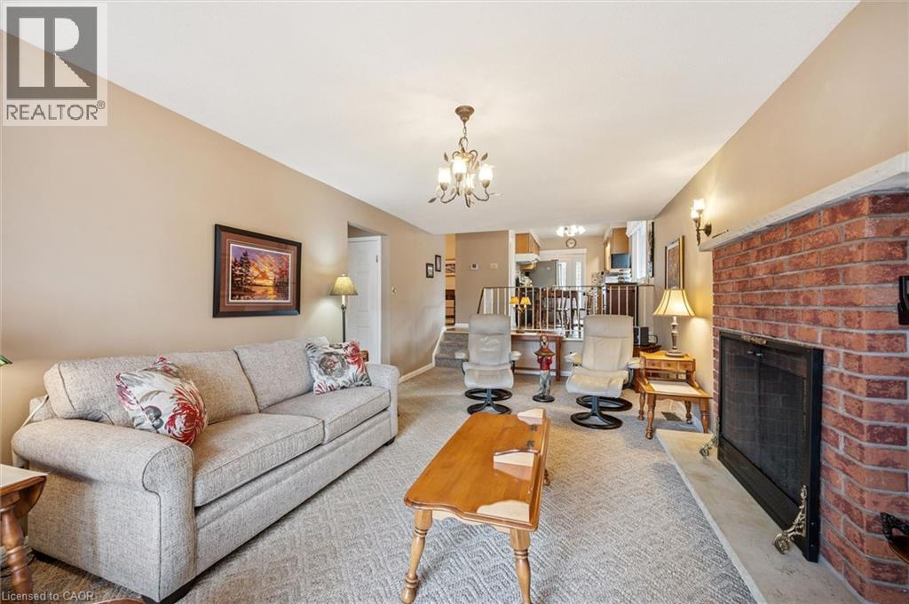 233 LAURENTIAN Drive thumbnail 12