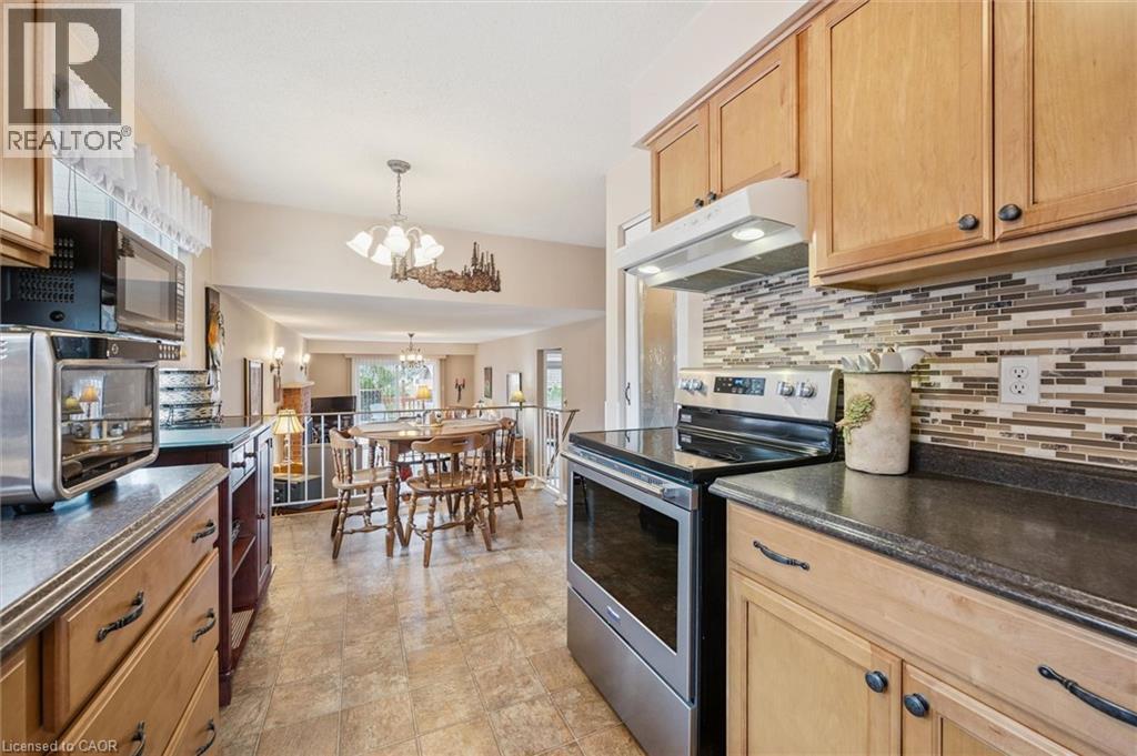 233 LAURENTIAN Drive thumbnail 7