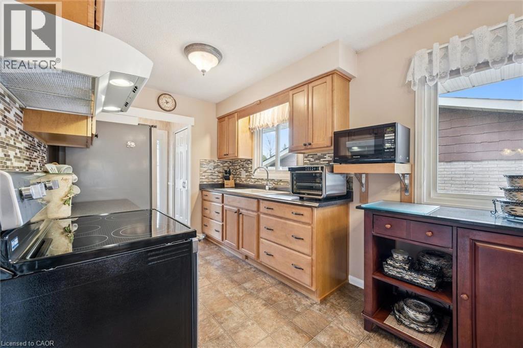 233 LAURENTIAN Drive thumbnail 8