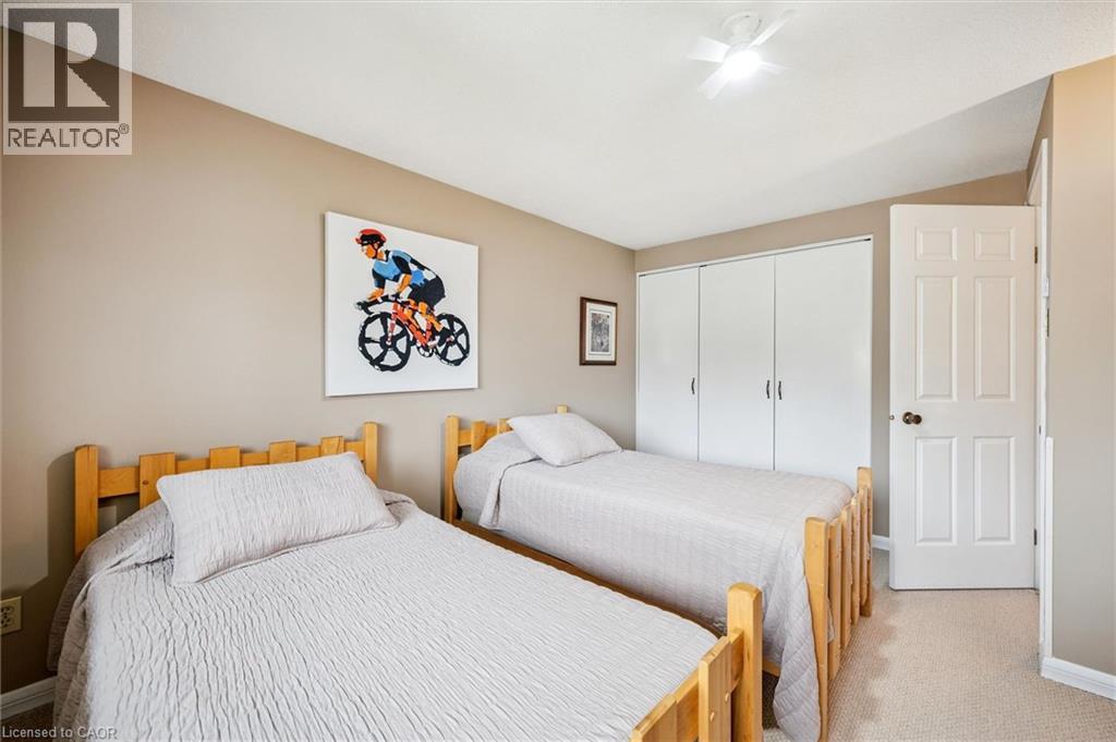 233 LAURENTIAN Drive thumbnail 16