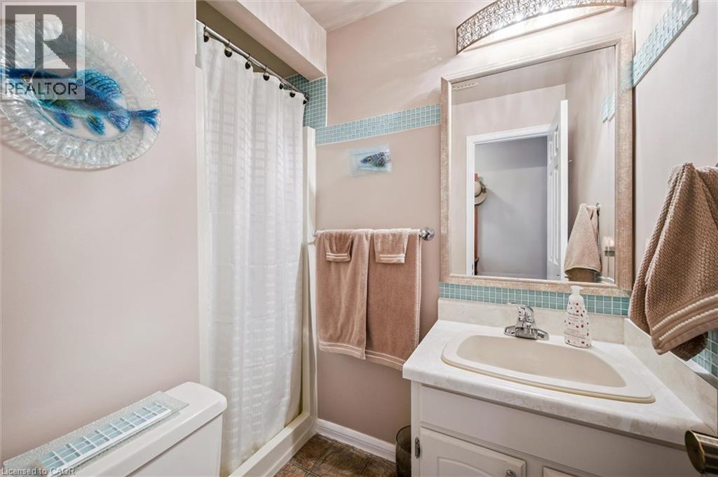 233 LAURENTIAN Drive thumbnail 14