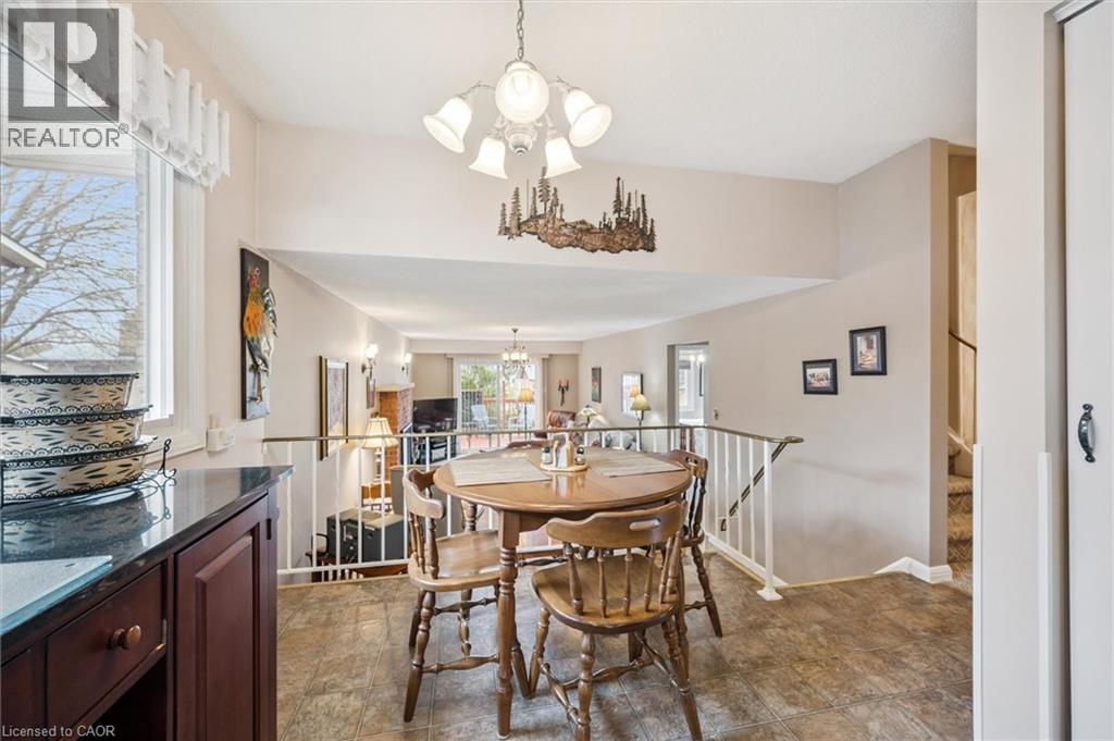 233 LAURENTIAN Drive thumbnail 10