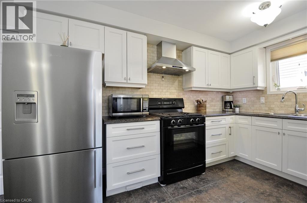 95 BARNICKE Drive thumbnail 10