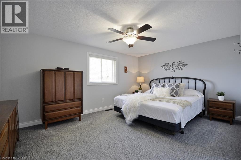 95 BARNICKE Drive thumbnail 14