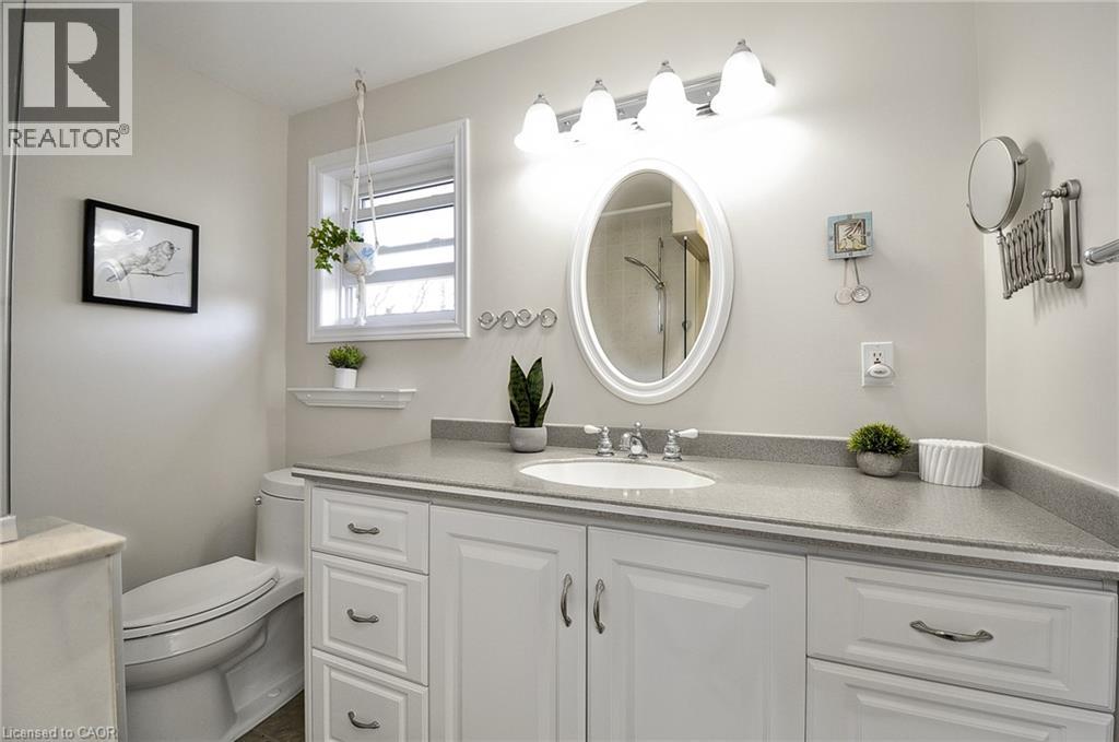 95 BARNICKE Drive thumbnail 17