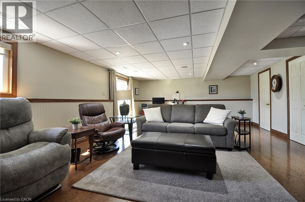 95 BARNICKE Drive thumbnail 21