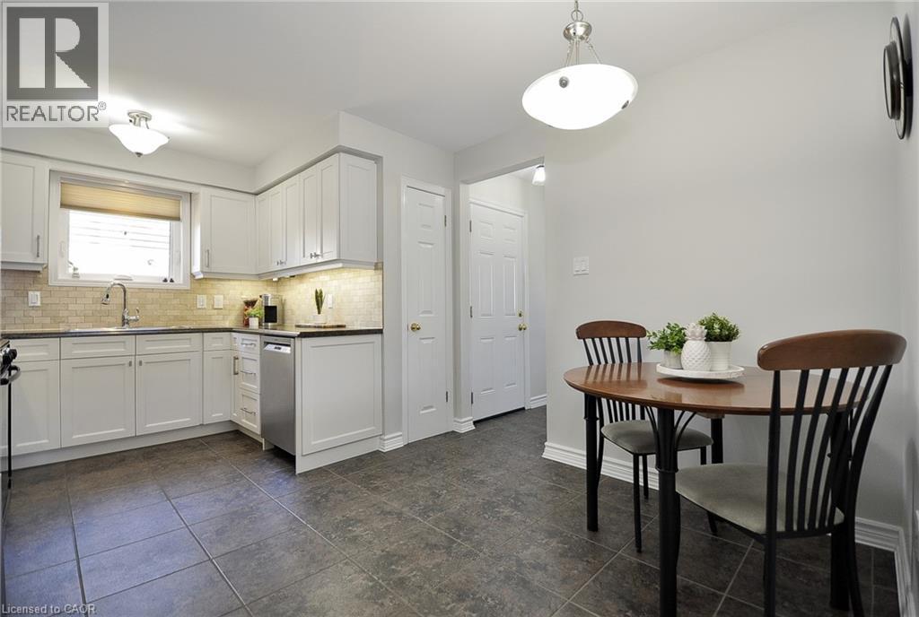 95 BARNICKE Drive thumbnail 9