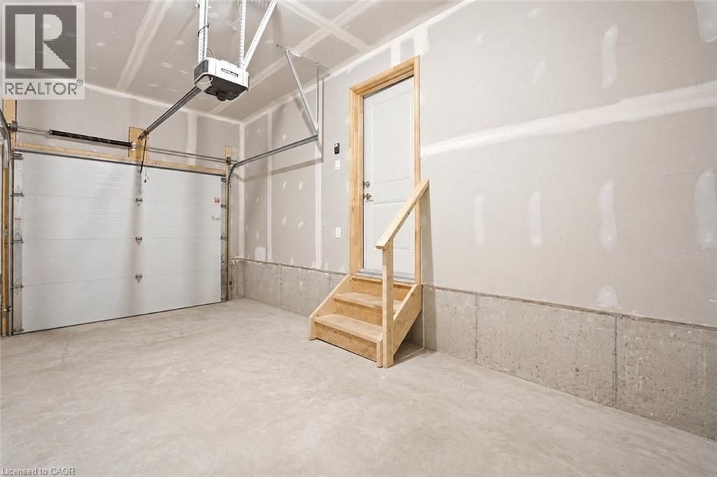 143 ELGIN Street N Unit# 84 thumbnail 23