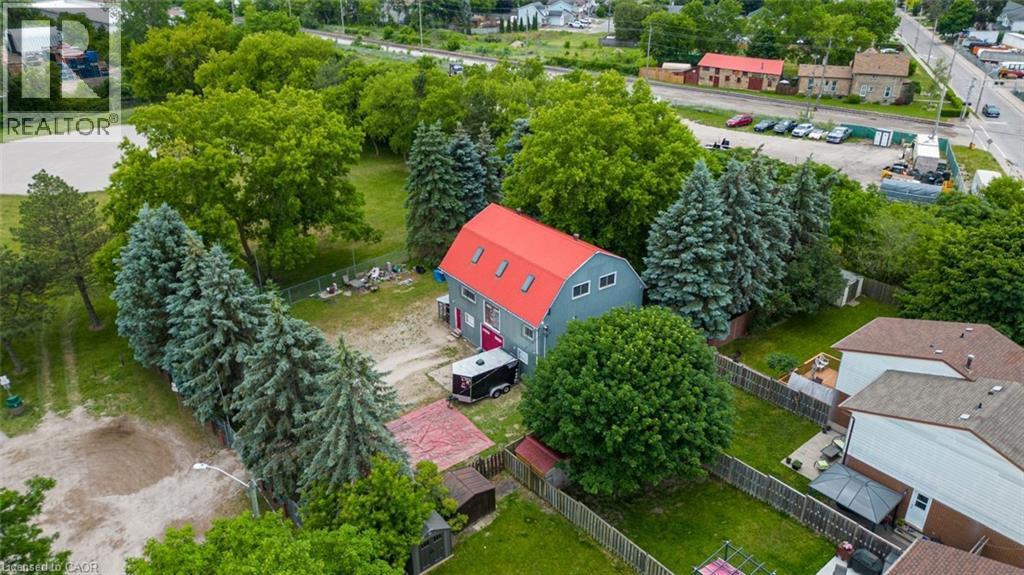 290 GARDEN Street thumbnail 3