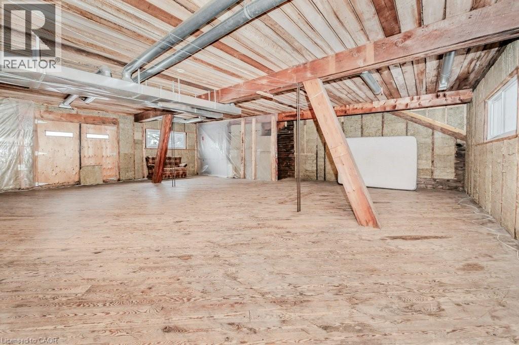 290 GARDEN Street thumbnail 17