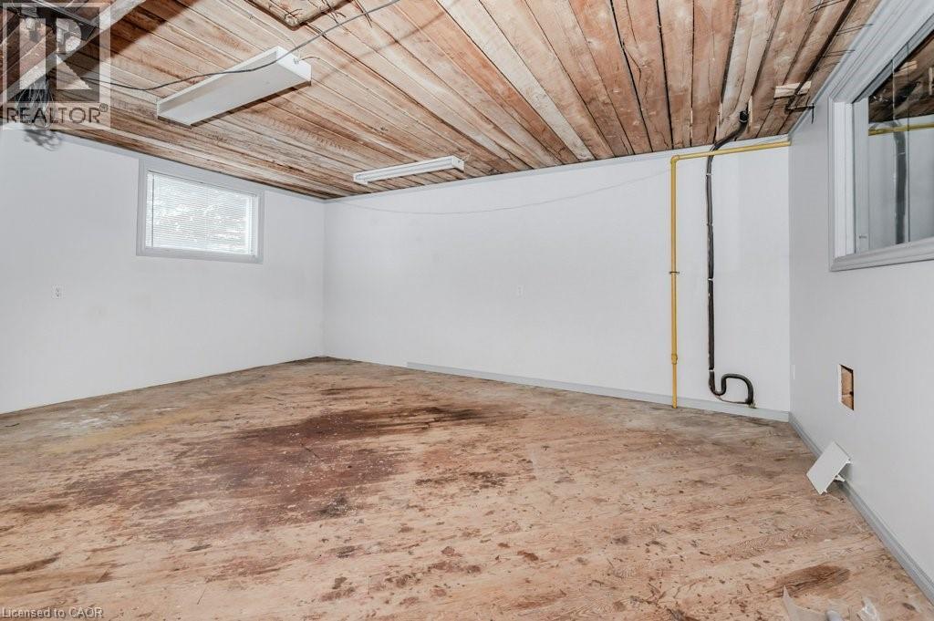 290 GARDEN Street thumbnail 11