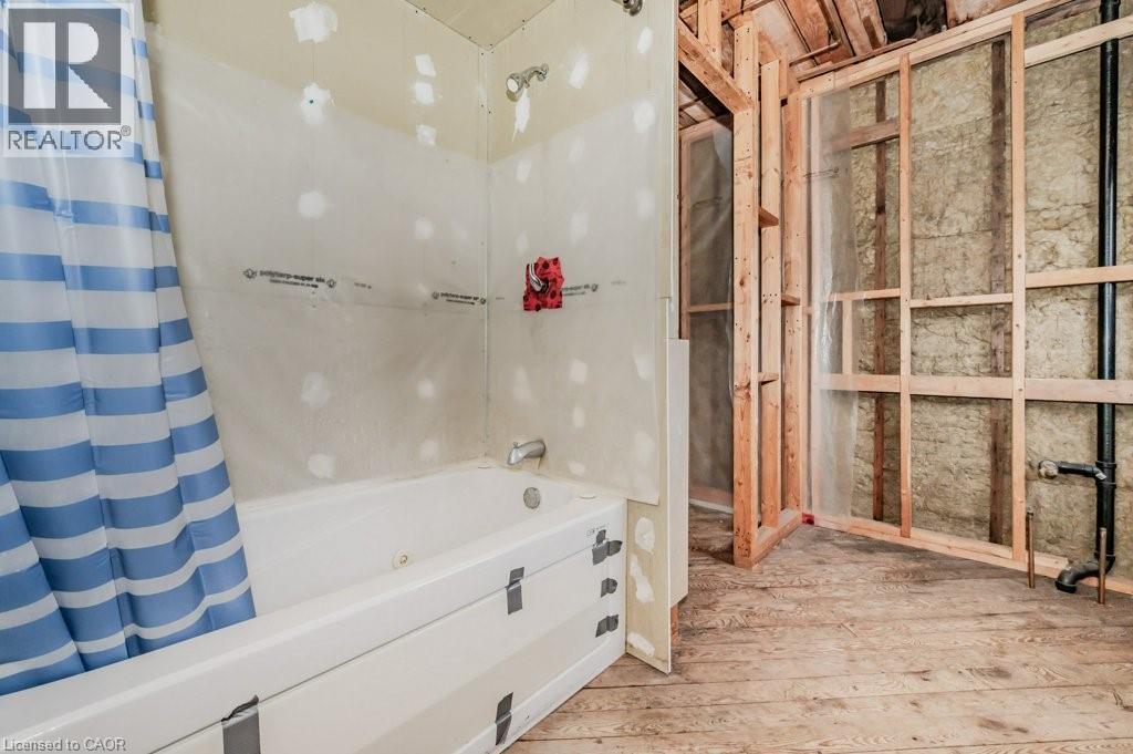 290 GARDEN Street thumbnail 21