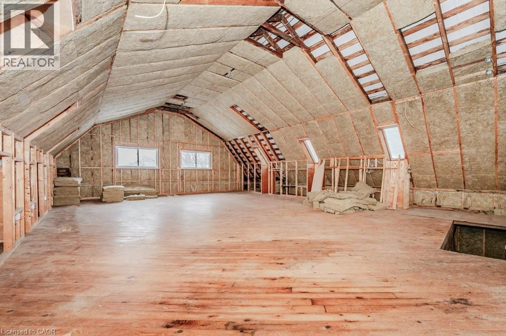 290 GARDEN Street thumbnail 24