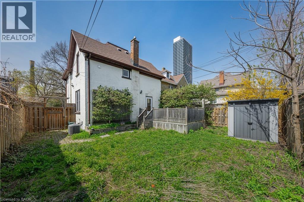 11 HEINS Avenue thumbnail 37