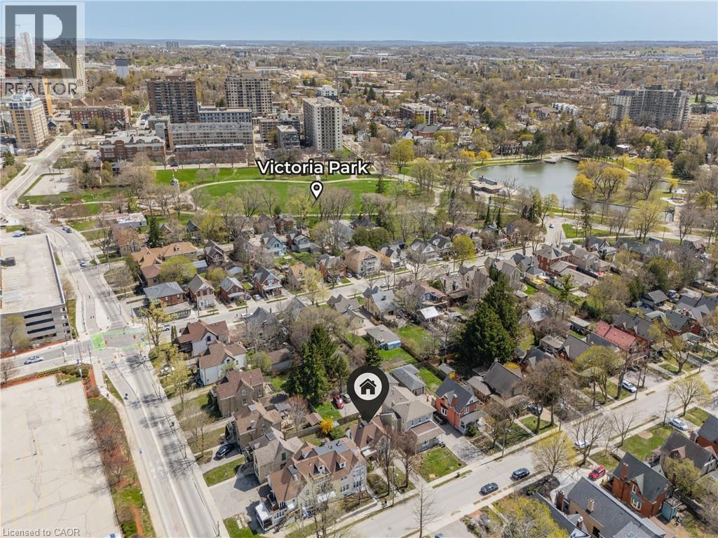 11 HEINS Avenue thumbnail 41