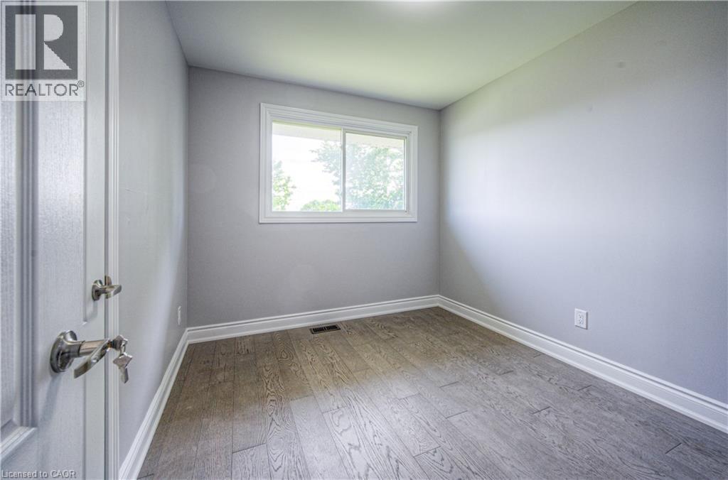 279 DIXON Street thumbnail 24