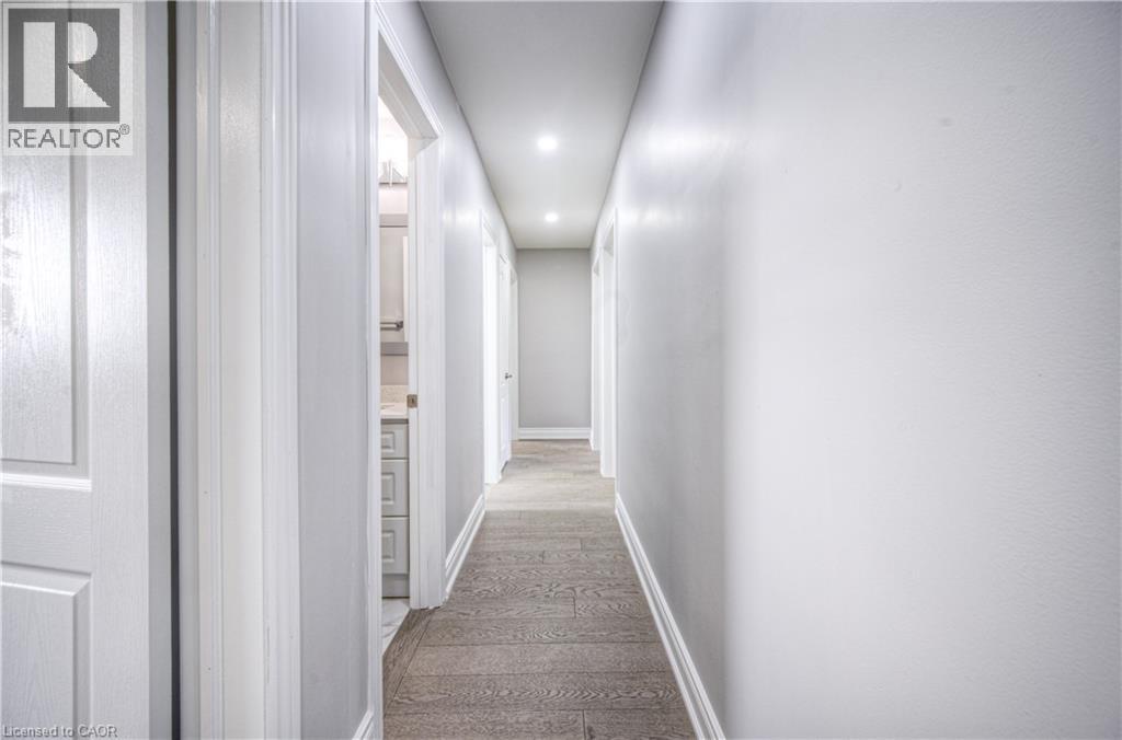 279 DIXON Street thumbnail 18