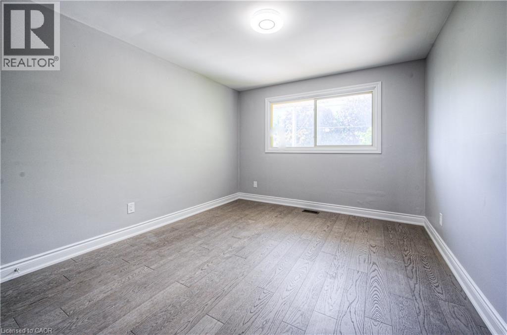 279 DIXON Street thumbnail 23