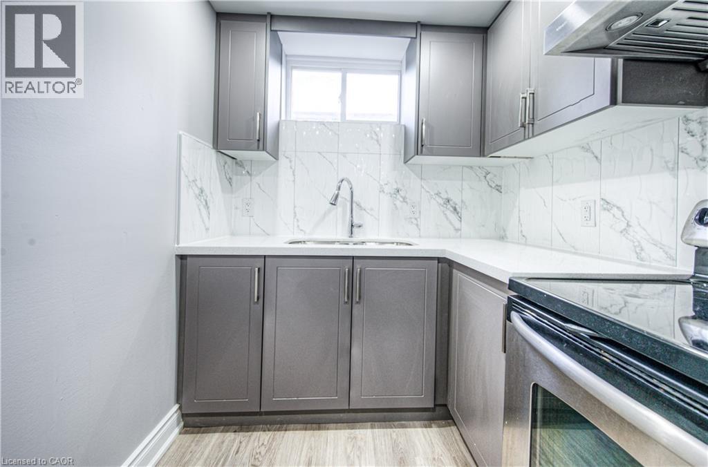 279 DIXON Street thumbnail 40