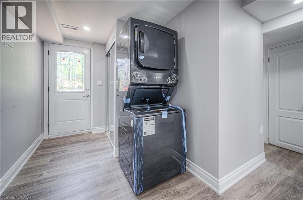 279 DIXON Street thumbnail 28