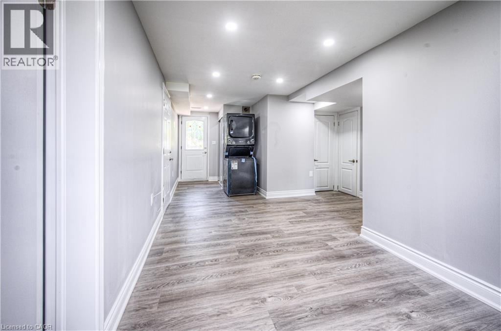 279 DIXON Street thumbnail 32