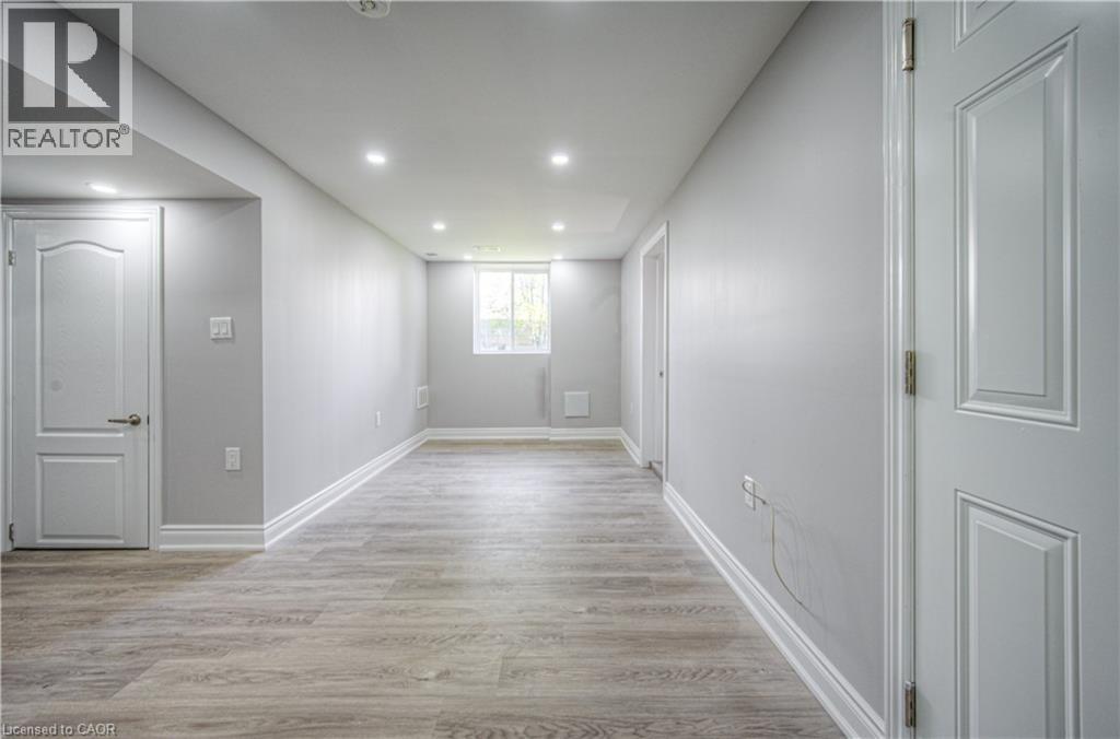 279 DIXON Street thumbnail 29