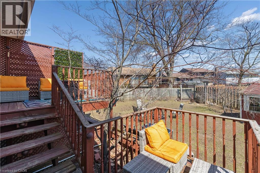 24 BRIAR KNOLL Place thumbnail 34