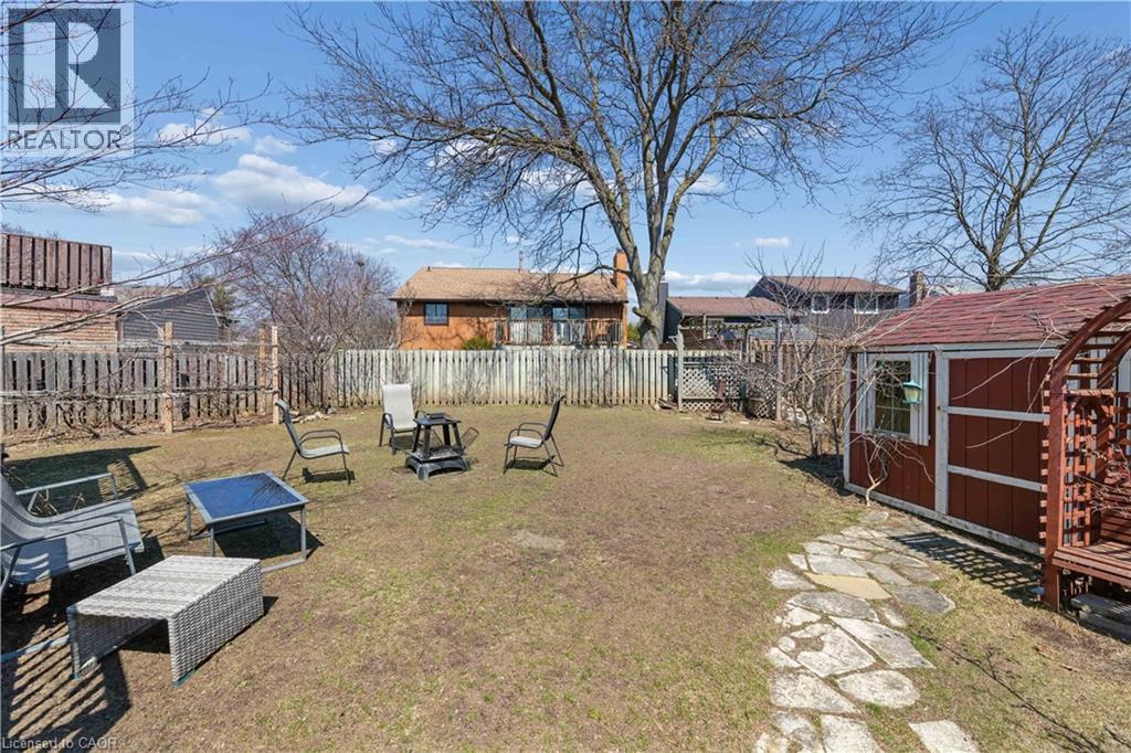 24 BRIAR KNOLL Place thumbnail 37