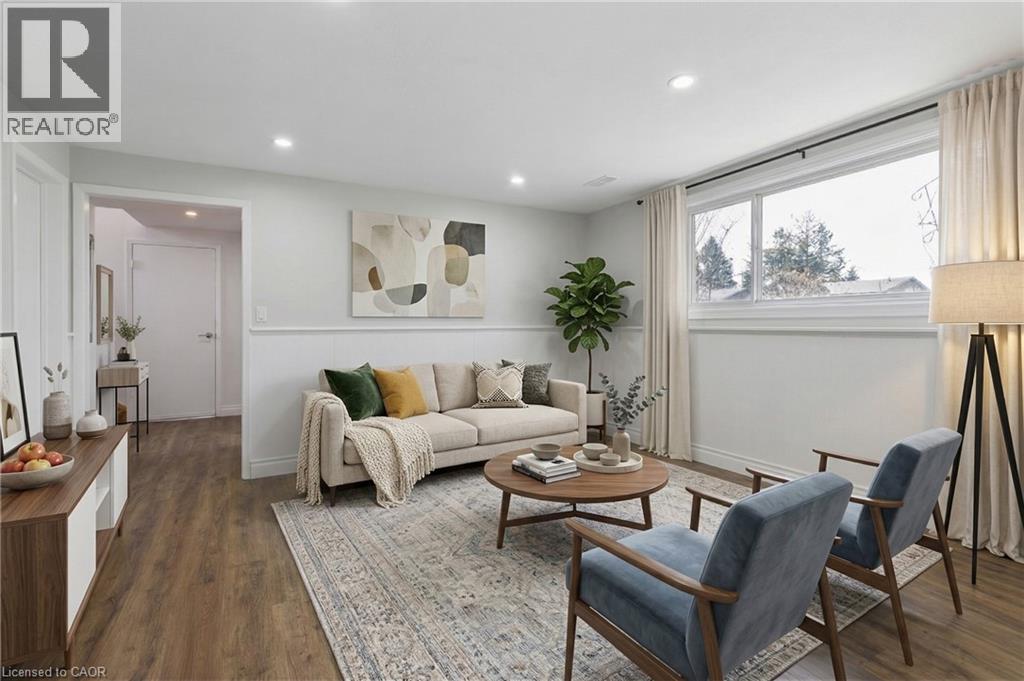 24 BRIAR KNOLL Place thumbnail 29