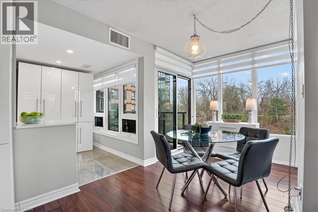 237 KING Street W Unit# 604 thumbnail 15