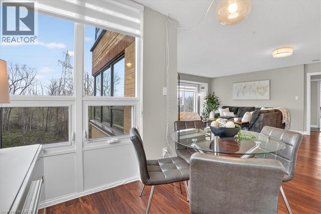 237 KING Street W Unit# 604 thumbnail 16