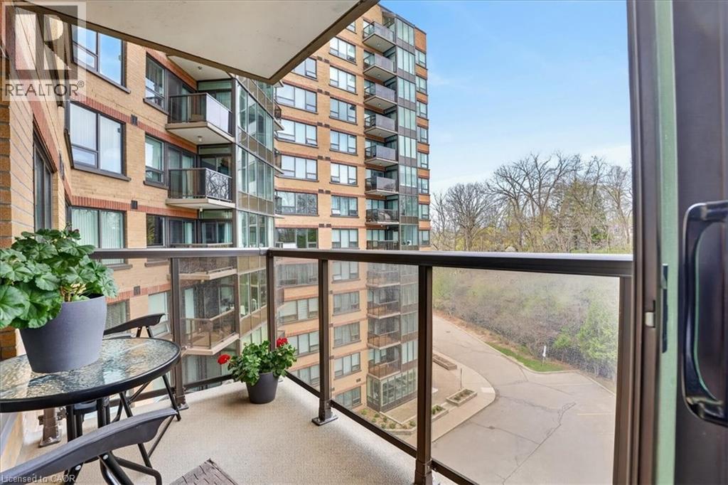 237 KING Street W Unit# 604 thumbnail 18