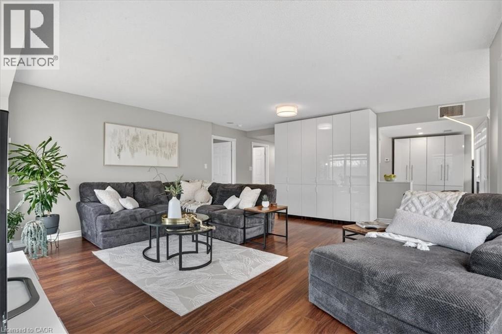 237 KING Street W Unit# 604 thumbnail 21