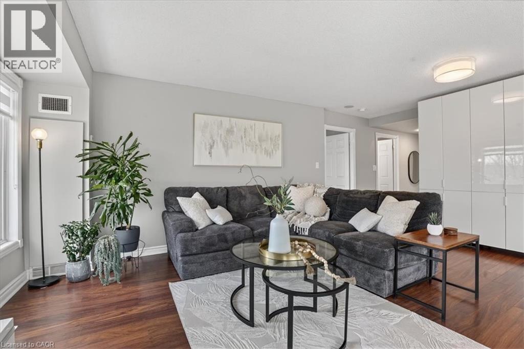 237 KING Street W Unit# 604 thumbnail 22