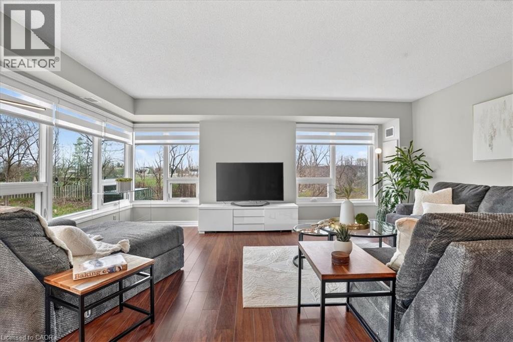 237 KING Street W Unit# 604 thumbnail 25