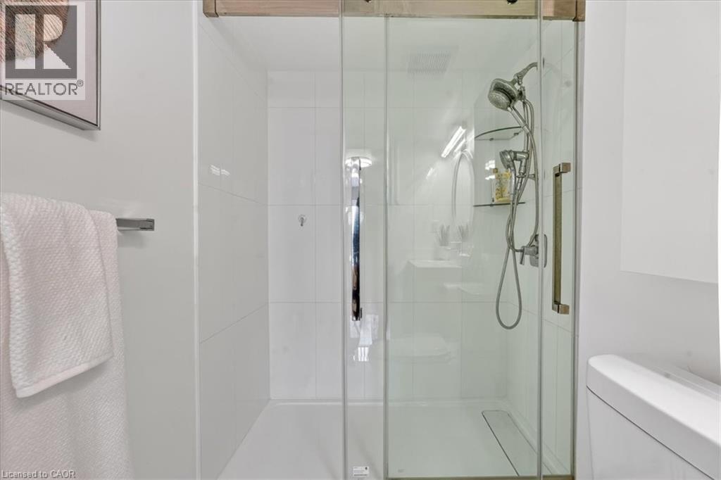 237 KING Street W Unit# 604 thumbnail 31