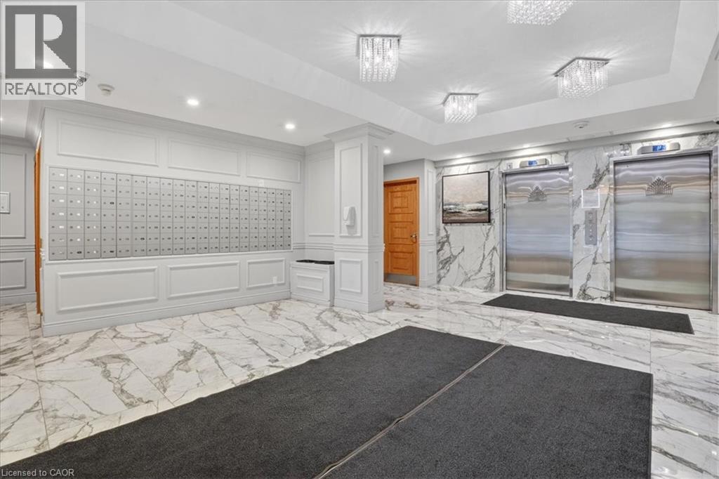 237 KING Street W Unit# 604 thumbnail 5