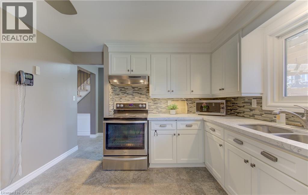 83 MANOR Drive thumbnail 14