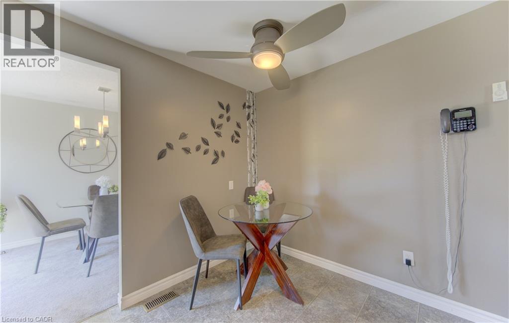 83 MANOR Drive thumbnail 18