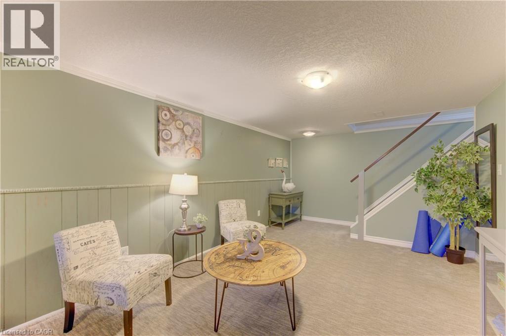 83 MANOR Drive thumbnail 34