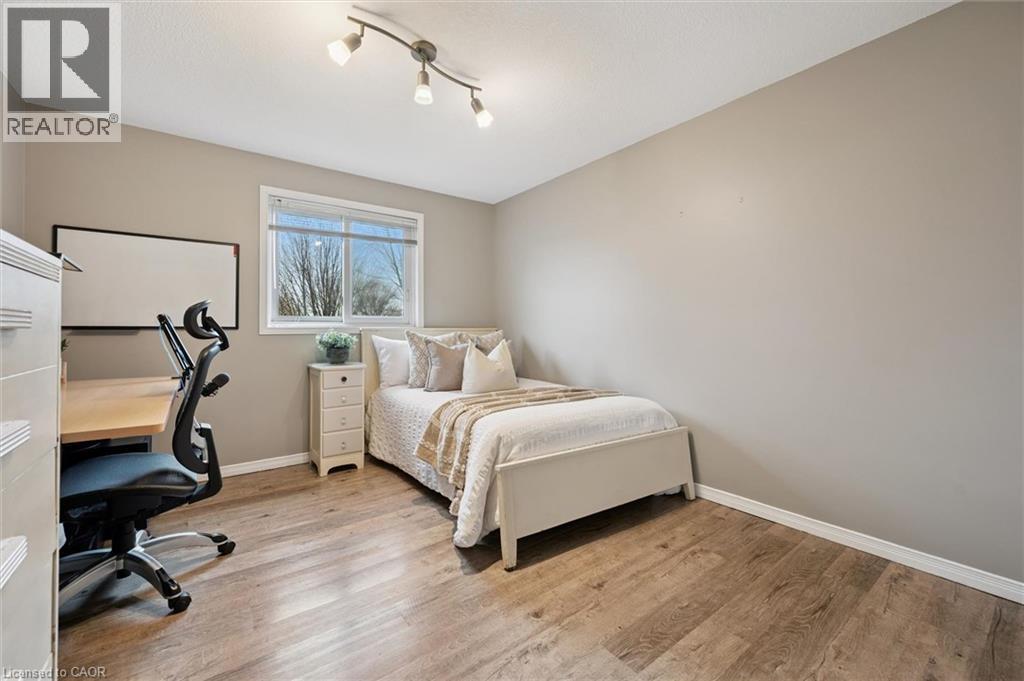 254 AUBURN Drive thumbnail 14