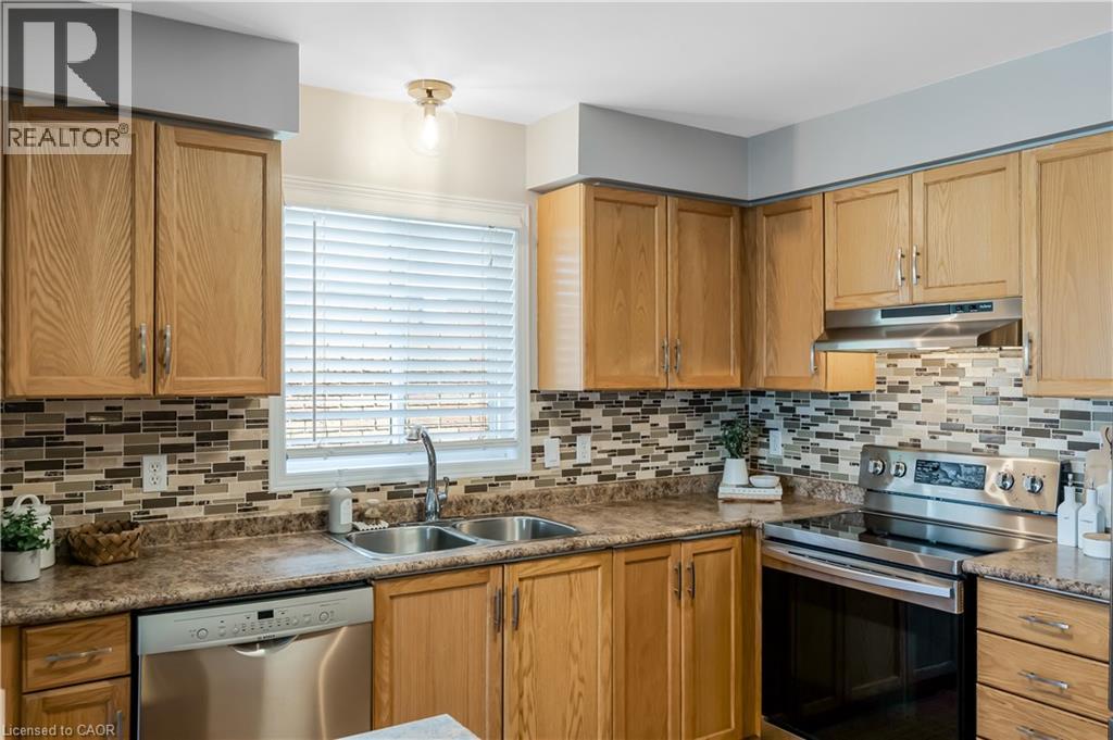 74 ELMA Place thumbnail 15