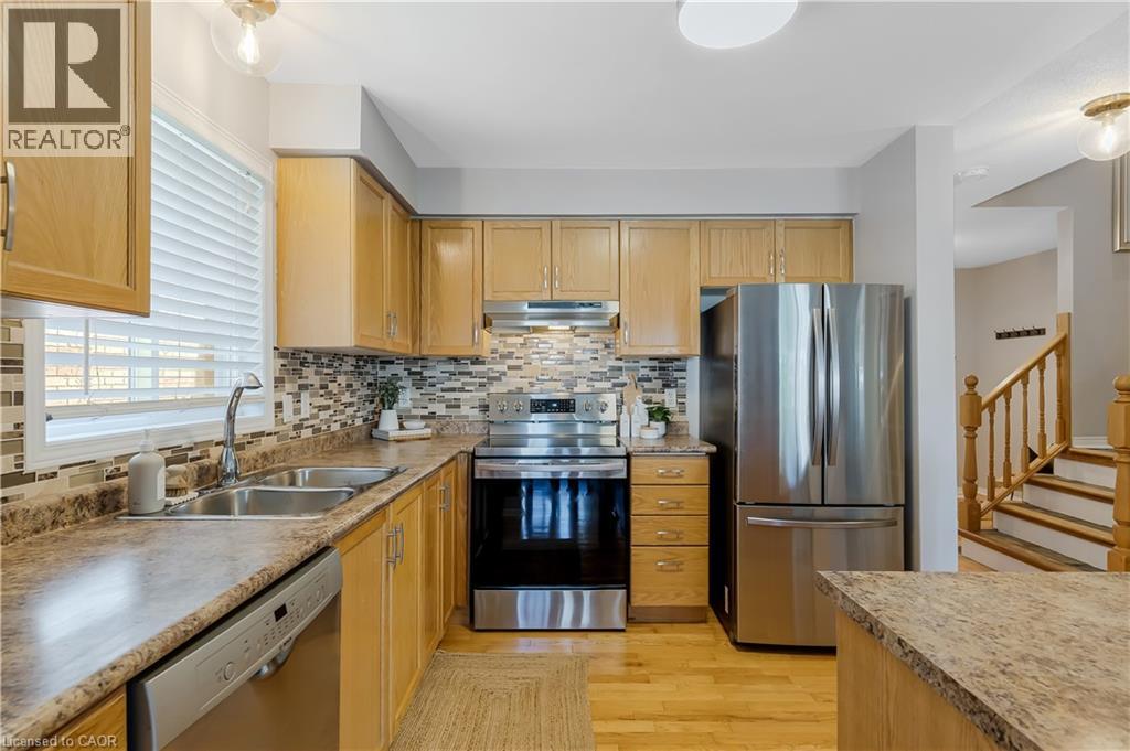 74 ELMA Place thumbnail 16