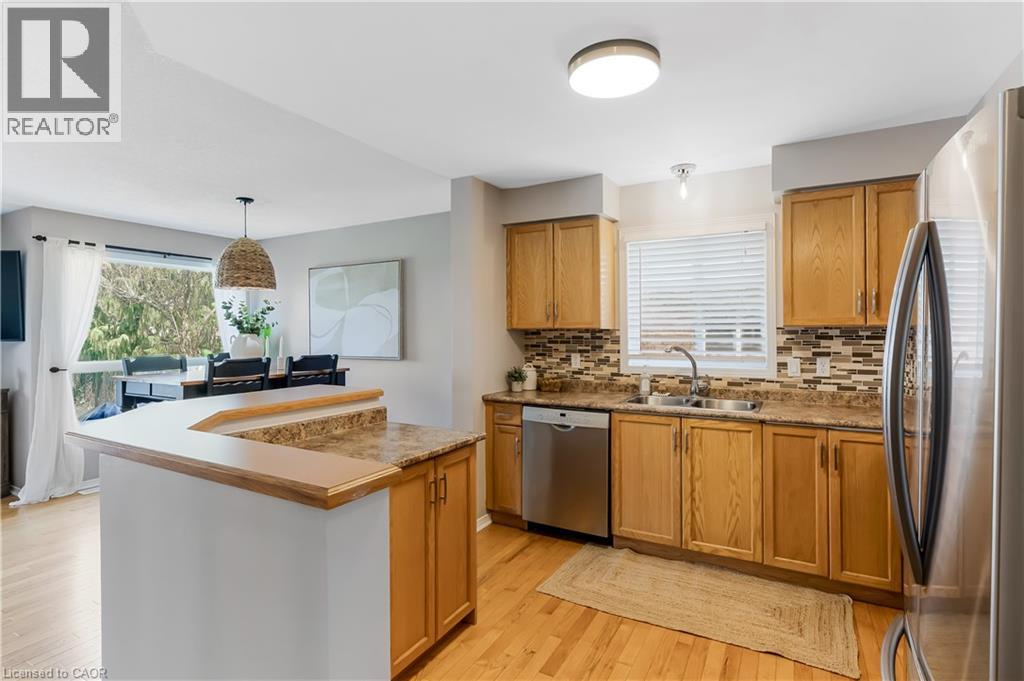 74 ELMA Place thumbnail 19