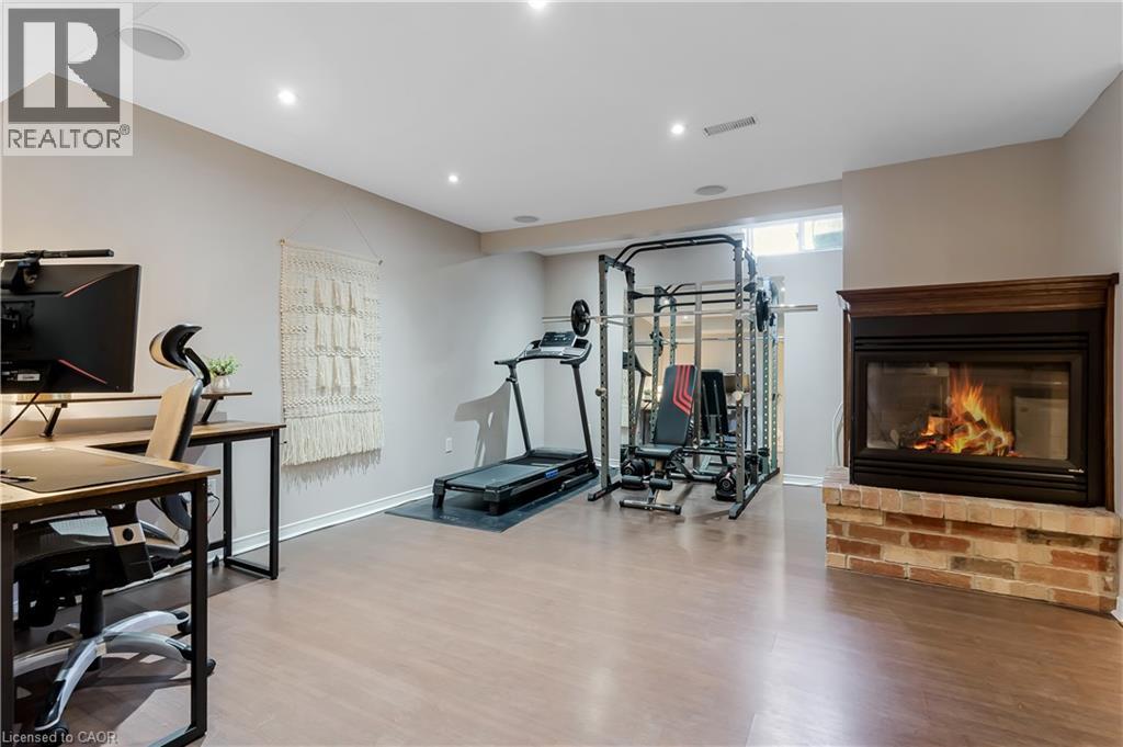 74 ELMA Place thumbnail 39