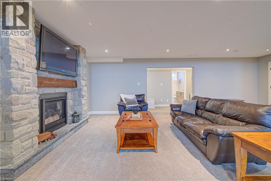 11 GERBER MEADOWS Drive thumbnail 32