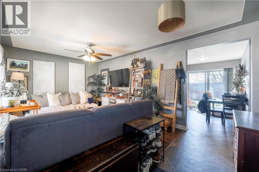 211 DIXON Street thumbnail 10