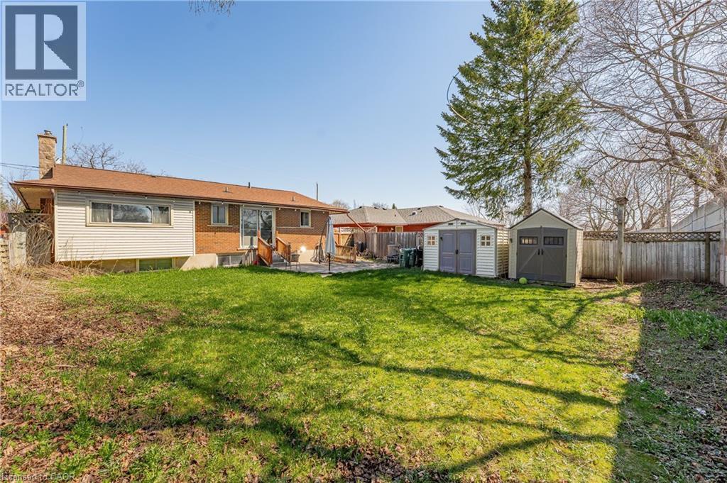 211 DIXON Street thumbnail 37