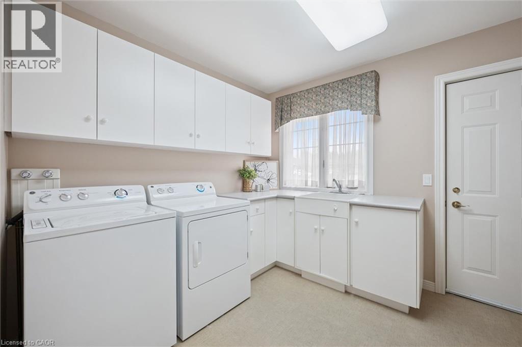 140 GOLF LINKS Drive thumbnail 14