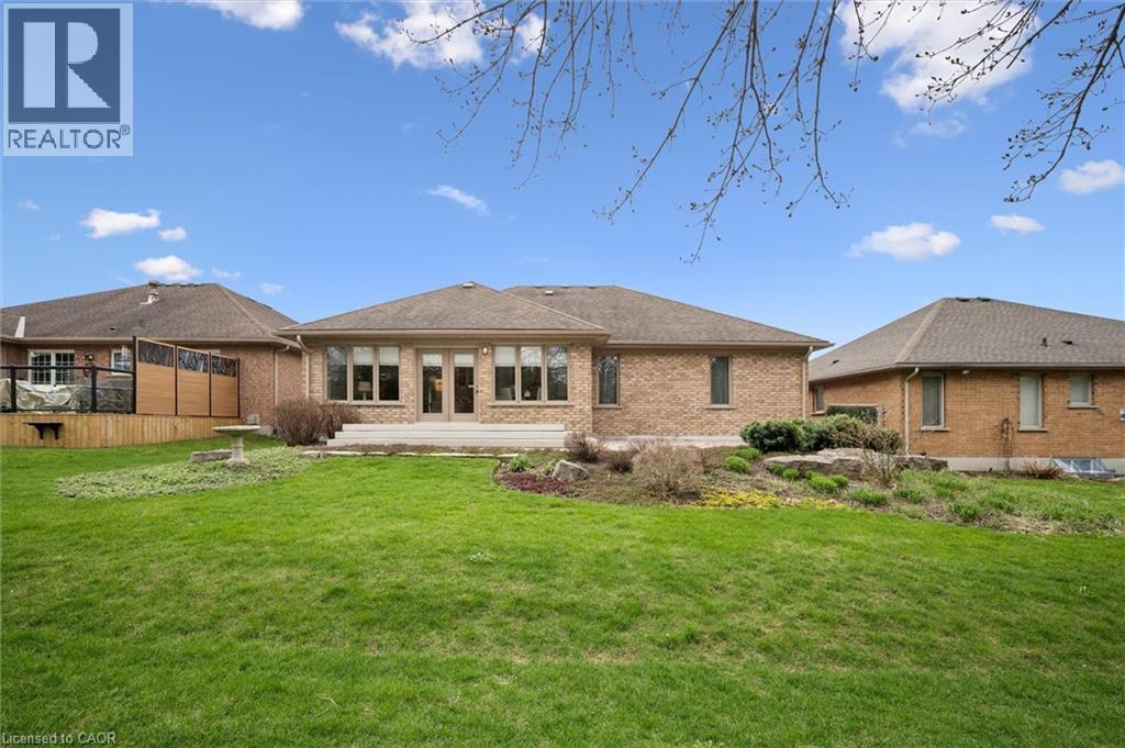 140 GOLF LINKS Drive thumbnail 34